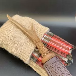 Scottish roe deer antler sgian dubh finished with locally sourced burr elm wood