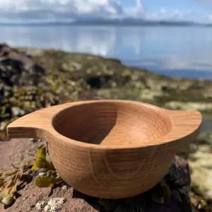 Scottish Oak Whisky Winged Quaich (Medium)
